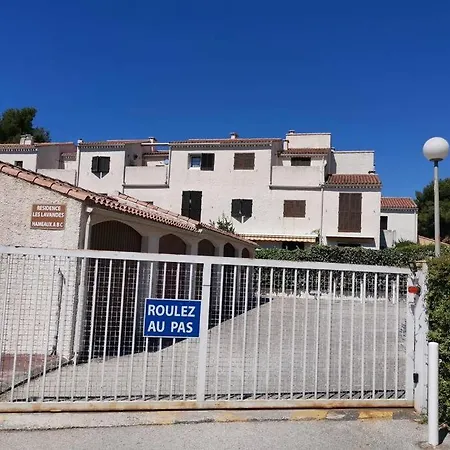 Apartamento 4 Pers à 300 M De La Plage Saint-Cyr-sur-Mer